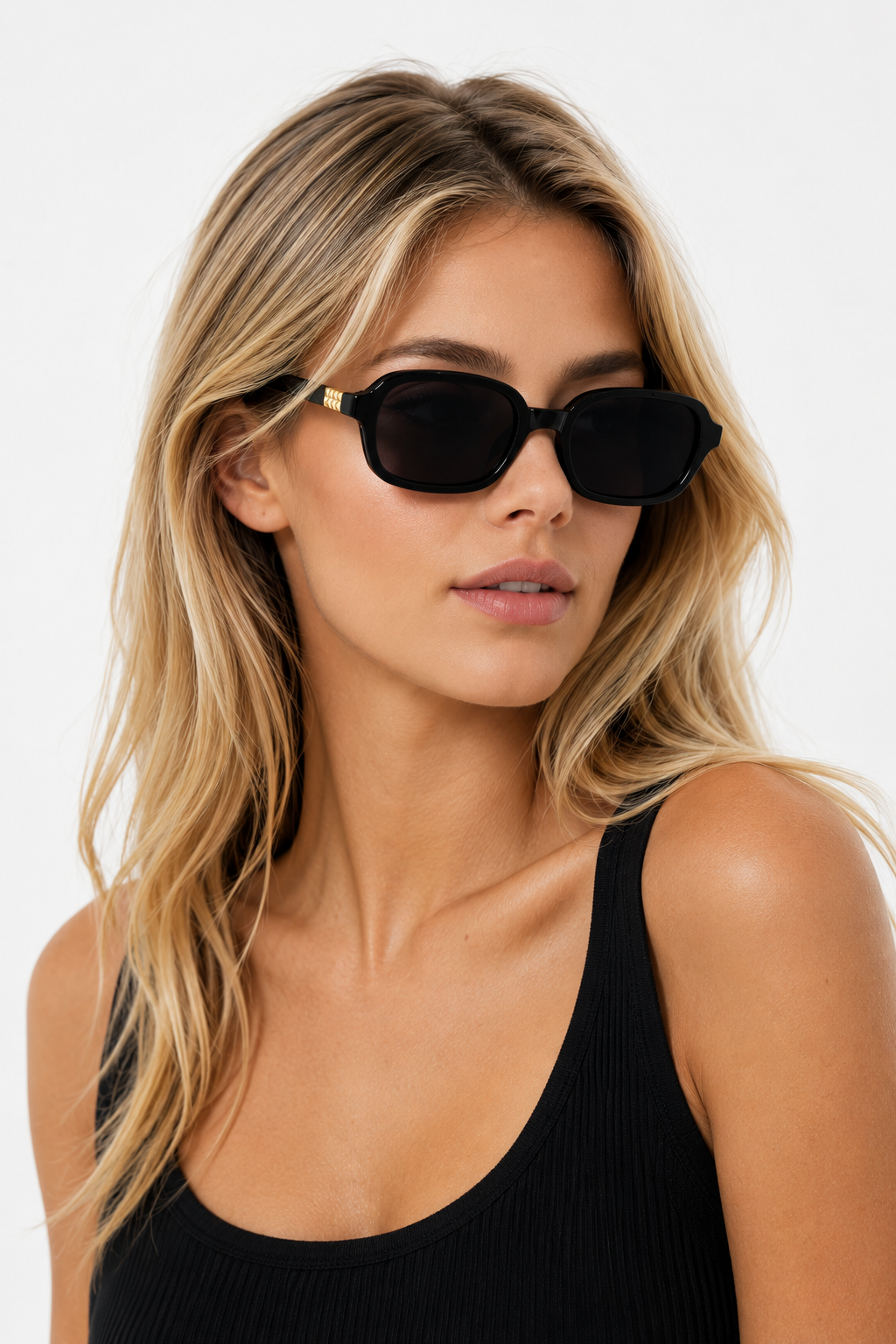 Gafas de Sol Oversize Negras con Detalles Dorados